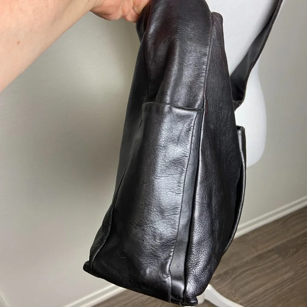 Marco Buggiani Genuine Leather Messenger  Travel  Hobo Bag Italy